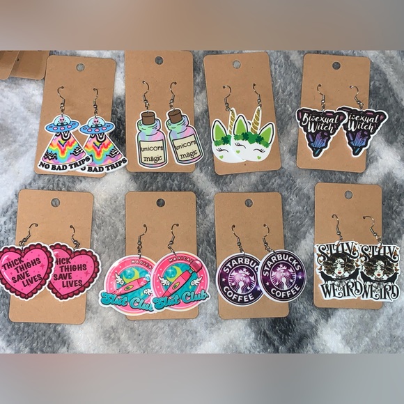 Resin Earrings - Picture 1 of 10